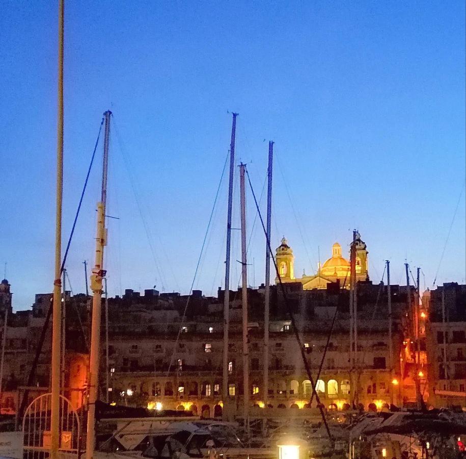 Modern Apt Kalkara Seafront! Εξωτερικό φωτογραφία