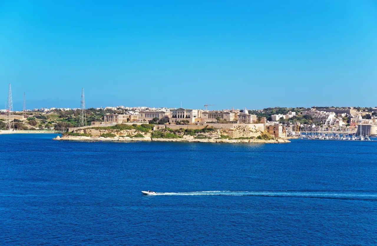 Modern Apt Kalkara Seafront! Εξωτερικό φωτογραφία