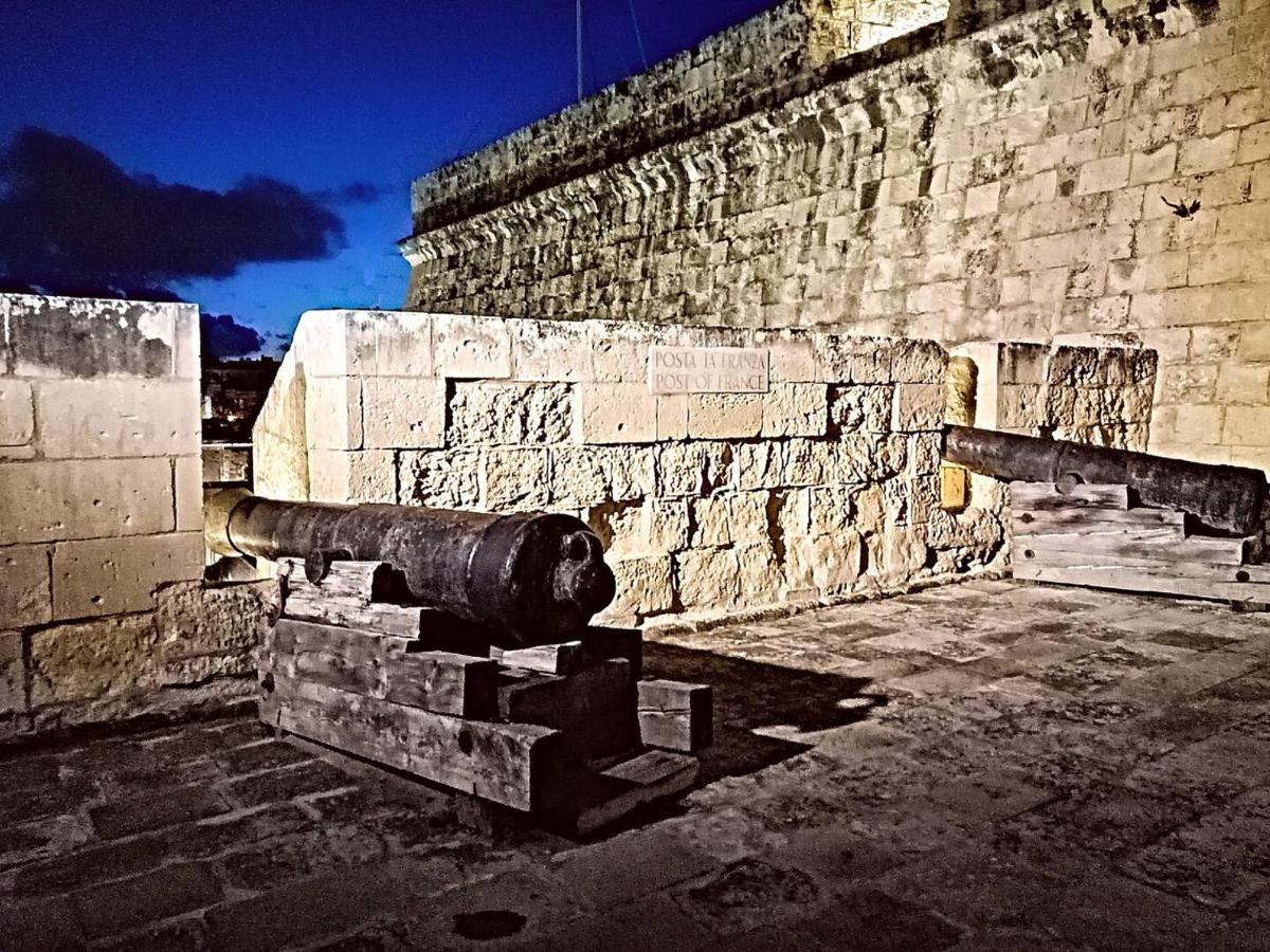 Modern Apt Kalkara Seafront! Εξωτερικό φωτογραφία
